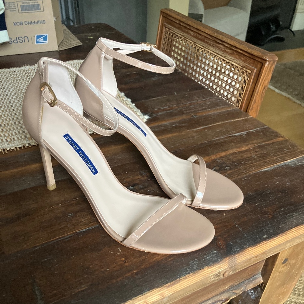 Stuart Weitzman Nude Stiletto Heal